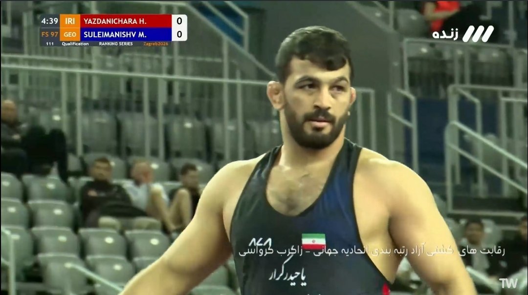 دیروز حسن یزدانی با دوبنده‌ی منقش به یا حیدر کرار روی تشک رفت و هم خودش و هم حیدر کرار توسط کشتی‌گیر آمریکایی کیر شدن.
#جاويدشاه‌