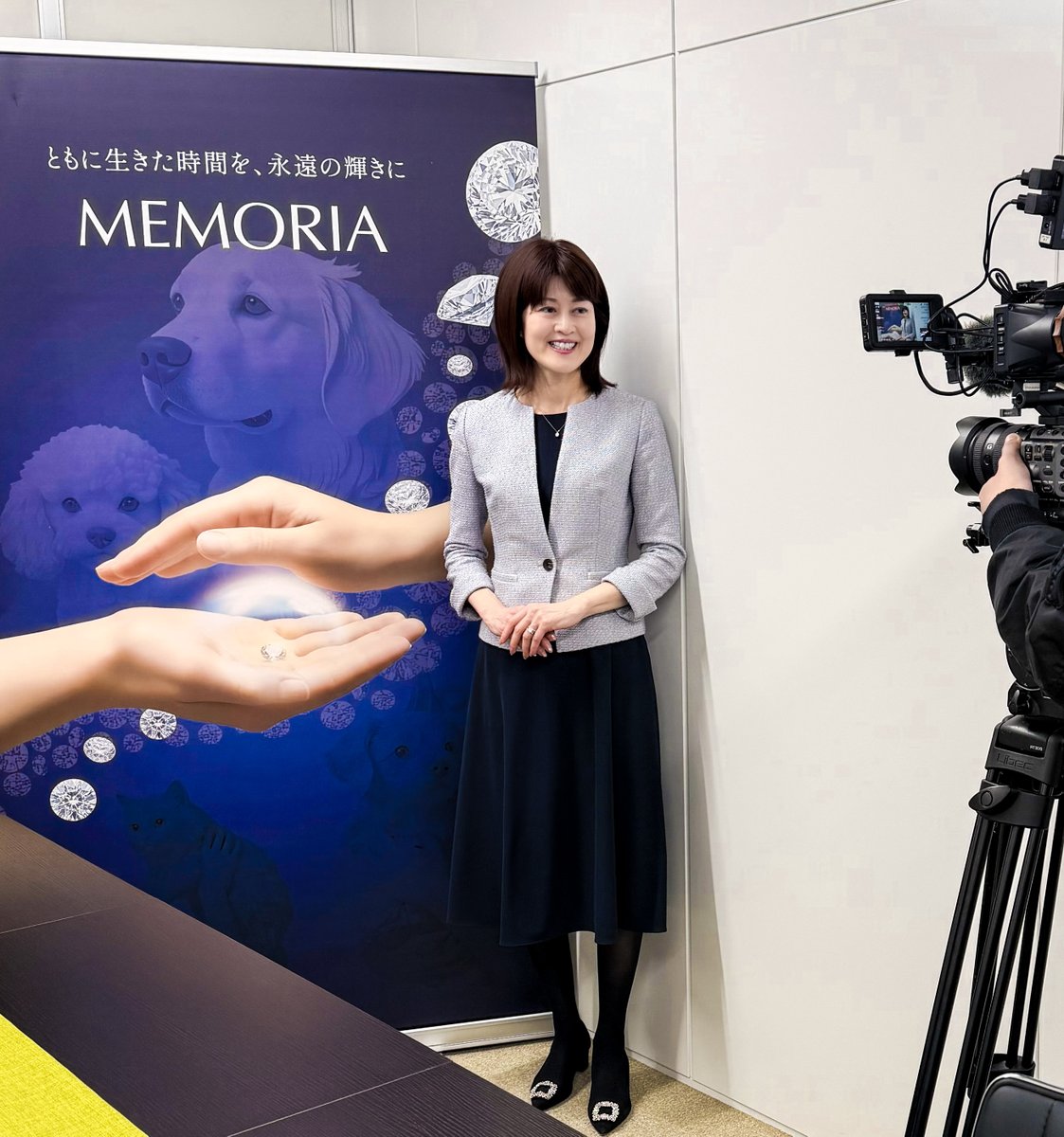 i_junko's tweet photo. 外務省が日本の魅力を世界に発信する番組
Japan Video Topics の取材・撮影があり
弊社の人工ダイヤモンド生成技術と
エフダイヤモンドジュエリーとメモリアルダイヤモンドをご紹介させていただきました。
番組は 7か国語・70ヶ国で春以降に放送予定とのことです。