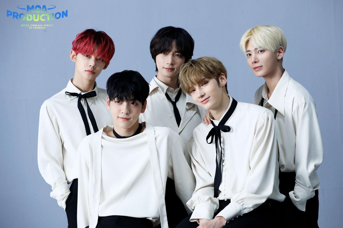 RT DEAL Fancast HMA FOR #TXT

✨  1 RT  = 7 💙
✨  must Follow <a href="/KpopVoteDiamond/">Kpop Vote Diamond</a> 
✨ your time is 7 hours 
✨ QRT doesn't count 
✨ start from now

For sale Fancast :
4,000 💙 Blue Hearts  : $1  (16000 IDR)