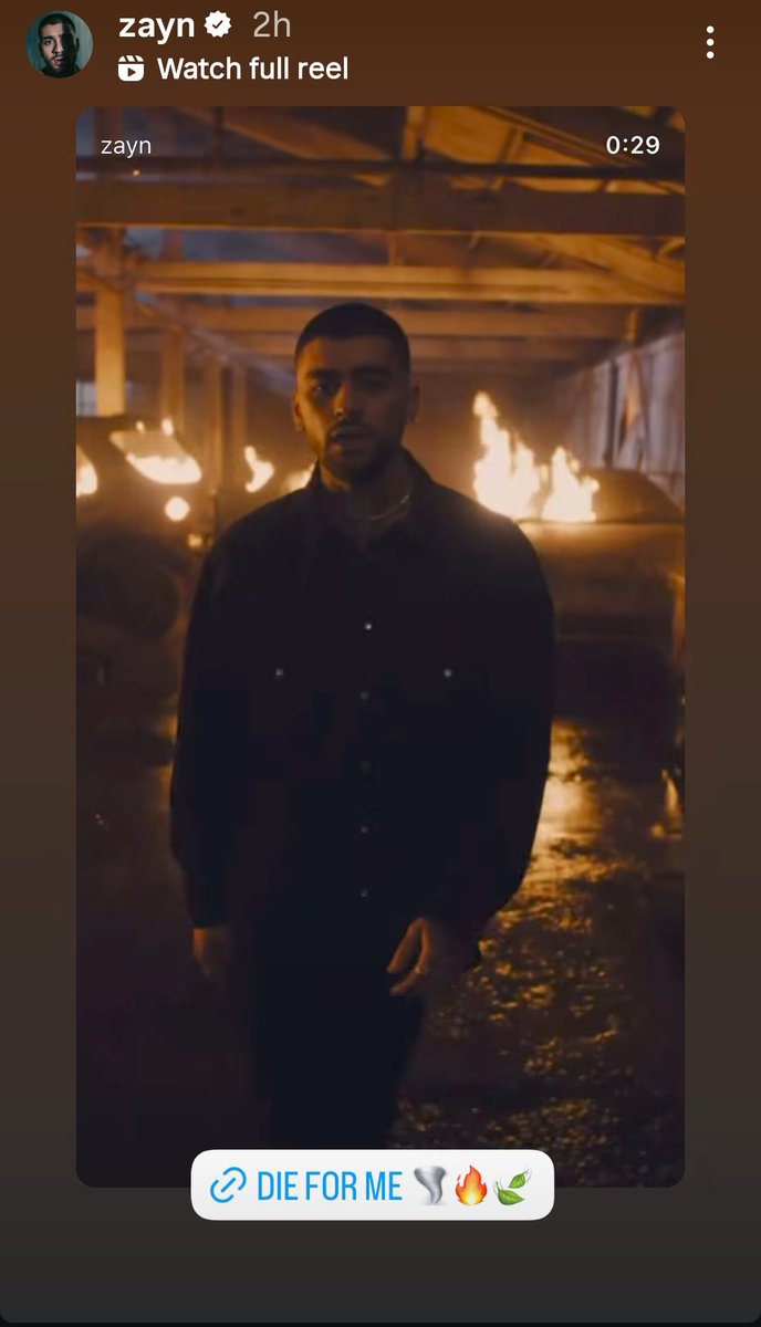 1Dnews_Control's tweet photo. 💛 Zayn via his IG stories. Our awesome man of mystery & stormy vibes. We are loving everything you are doing Zayn.
#Zayn
#ZaynMalik
#Dieforyou
📹 zayn https://t.co/KOYH6q1Cai