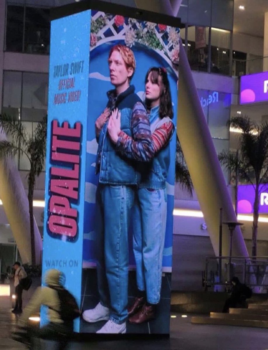 shazebluvsTS's tweet image. i think i know what this means but i just can’t prove it