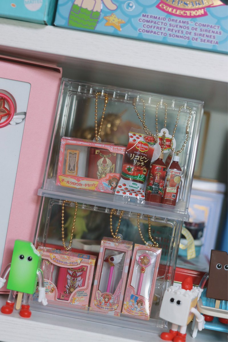 이번에야 개봉한 카드캡터 사쿠라 가챠(+토마토시리즈) 
가챠는 사기만 하고 보관이 힘들어..라지만 식완때도 이거랑 백퍼센트 똑같은 생각 한듯;