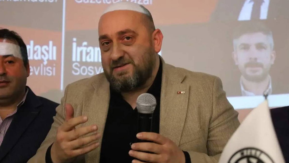 Kızılay Kocaeli Şube Başkanı İbrahim Pay:

“Belki doğru olan depremde çadırın satılmasıydı. Bu kurum 168 yıllık bir kurum, bizler gelip geçiciyiz.”