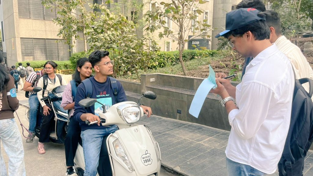 पुणे शहर वाहतूक पोलीस tweet media