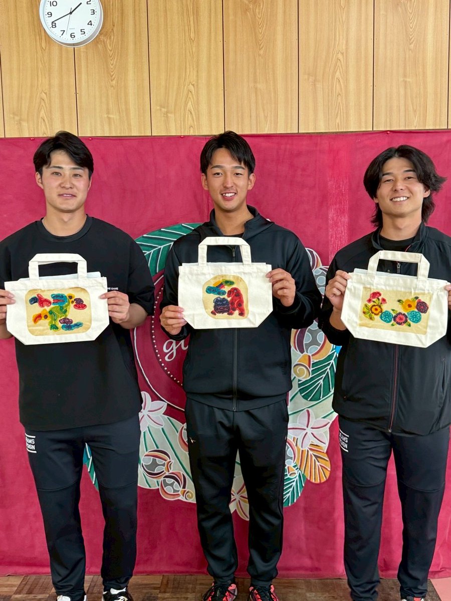 東京ヤクルトスワローズ公式 tweet media