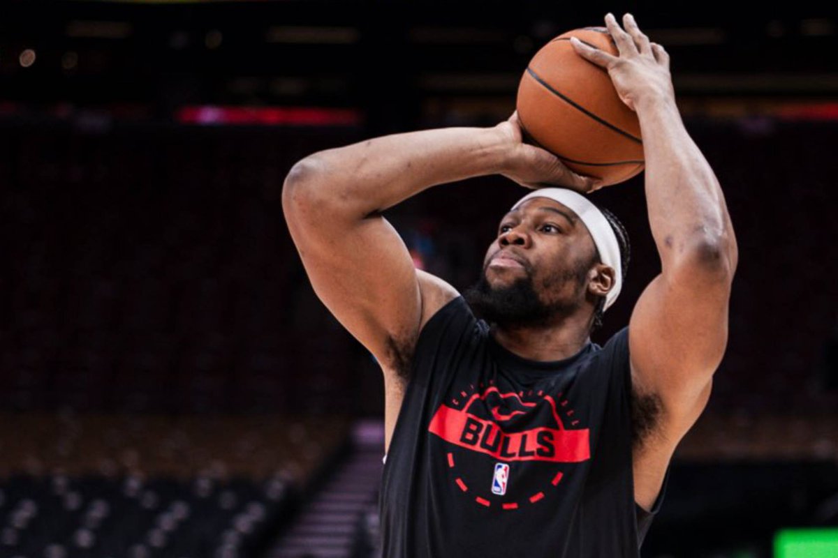 🎙️ Guerschon Yabusele soulagé de son arrivée chez les Bulls (via <a href="/MikeLav_ONFRaps/">Mike Laviolle</a>) 

"Ça me fait vraiment, vraiment du bien. Je tiens à remercier Dieu pour l'opportunité d'être ici, je remercie aussi les Bulls forcément qui ont cru en moi. Depuis que je suis là, tout le monde est