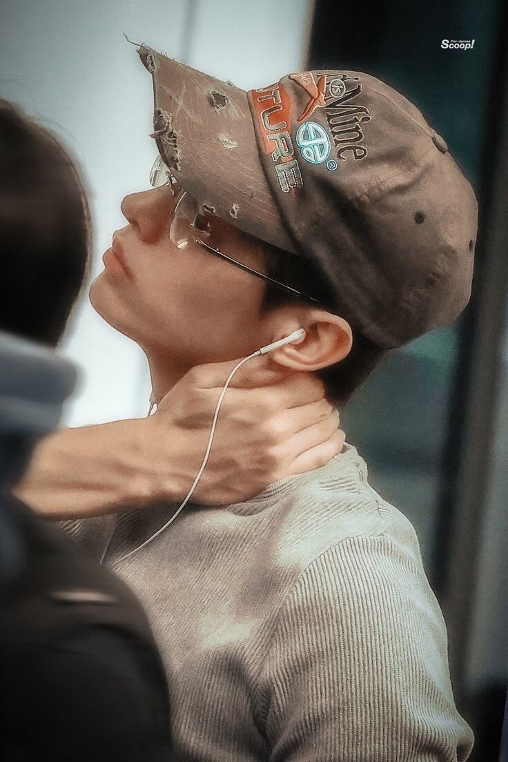 dailyjames tweet media