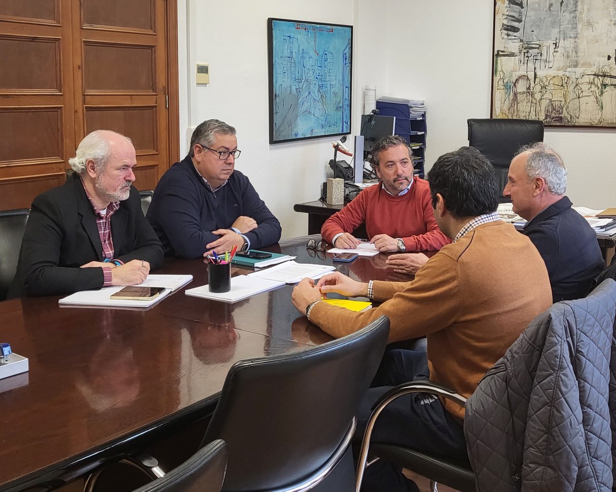 _FCIB's tweet image. Reunión de seguimiento con el Consell de Mallorca sobre mejoras en la red viaria

A principios del mes de febrero se celebró en el Consell de Mallorca una reunión del Departamento de Carreteras de esta institución, con el objetivo...

Tenéis toda la INFO en Instagram y Facebook.