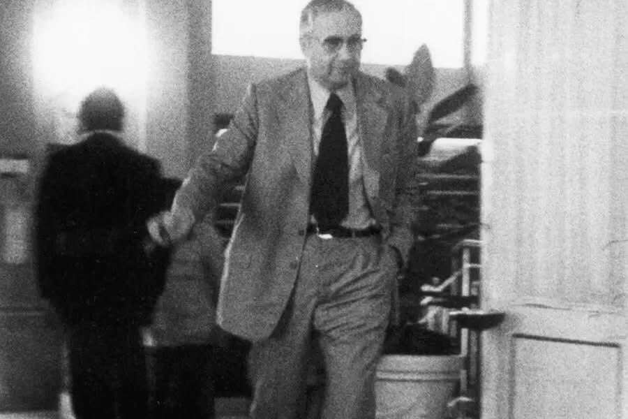 Un ex magistrato apre i suoi quaderni di guerra per raccontare i dettagli inediti della folle estate partigiana di #LicioGelli sulle colline pistoiesi, aiutato dal CLN. L’articolo è sul <a href="/DomaniGiornale/">Domani</a> di carta e qui: editorialedomani.it/idee/cultura/l… #resistenza #P2 #antifascisti #alleati