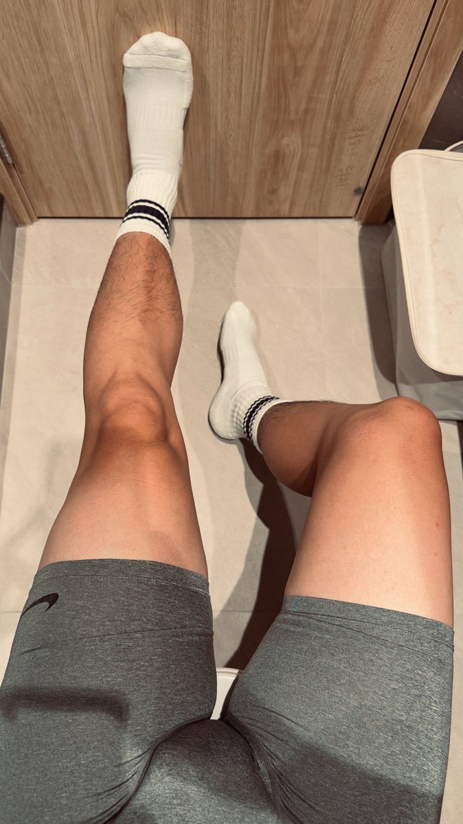 Nikki_V2 tweet media