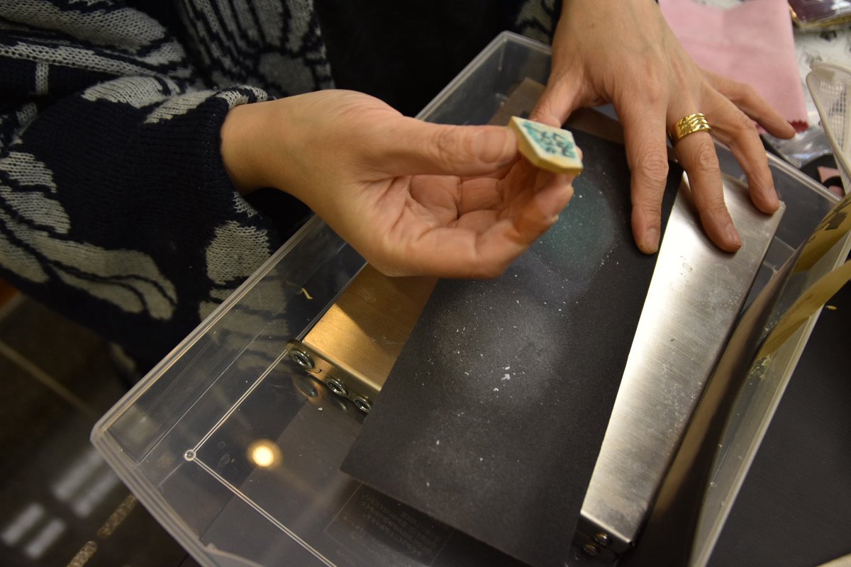 たまこꉂ☻紙モノおすそ分けꉂ☻ 言われてみれば白のコマはたいてい6枚あるのに發と中はありませんね