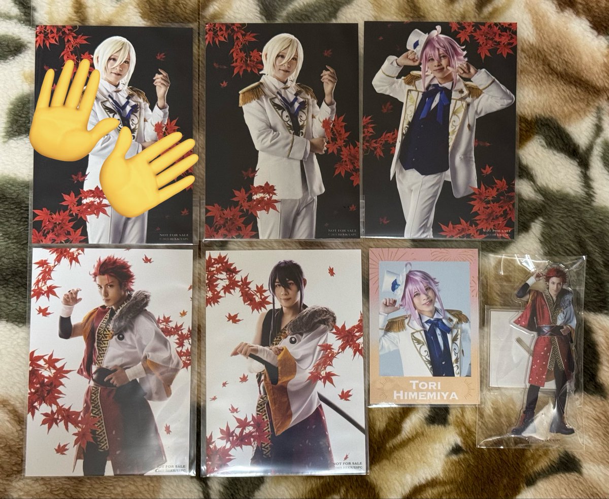 o8o_gc's tweet photo. @sana_otrhik こんにちは、初めまして。検索よりお声がけ失礼致します。当方特典英智を所持しているのですが、ランブロ敬人(制服)との郵送交換をご検討頂くことは可能でしょうか？また、特典桃李も所持しており、もしご迷惑でなければこちらもお気持ちとしてお付けさせて頂ければと思っております。→ https://t.co/YMEuIcXCKD