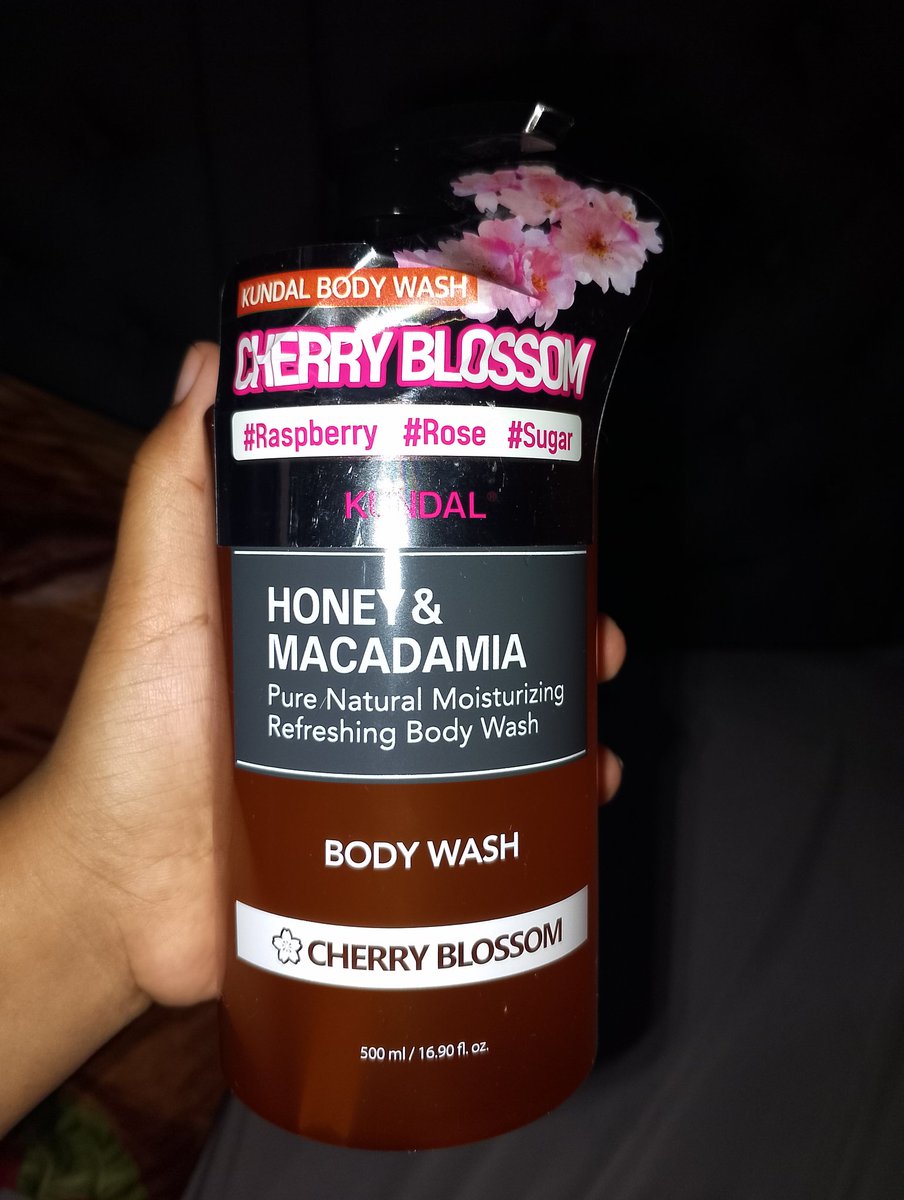 achieraedith's tweet photo. WTS Murce

- Shampoo Acacia Morning Honey&amp;Macadamia 500ml Kundal 90k

- Shampoo Cherry Blossom Honey&amp;Macadamia 500ml Kundal 90k

- Body Wash Cherry Blossom Honey&amp;Macadamia 500ml Kundal 90k 

- Body Lotion Acacia Moriga Honey&amp;Macadamia 500ml Kundal 90k

bisa oren, negotiable. https://t.co/Au2NT0PvbM