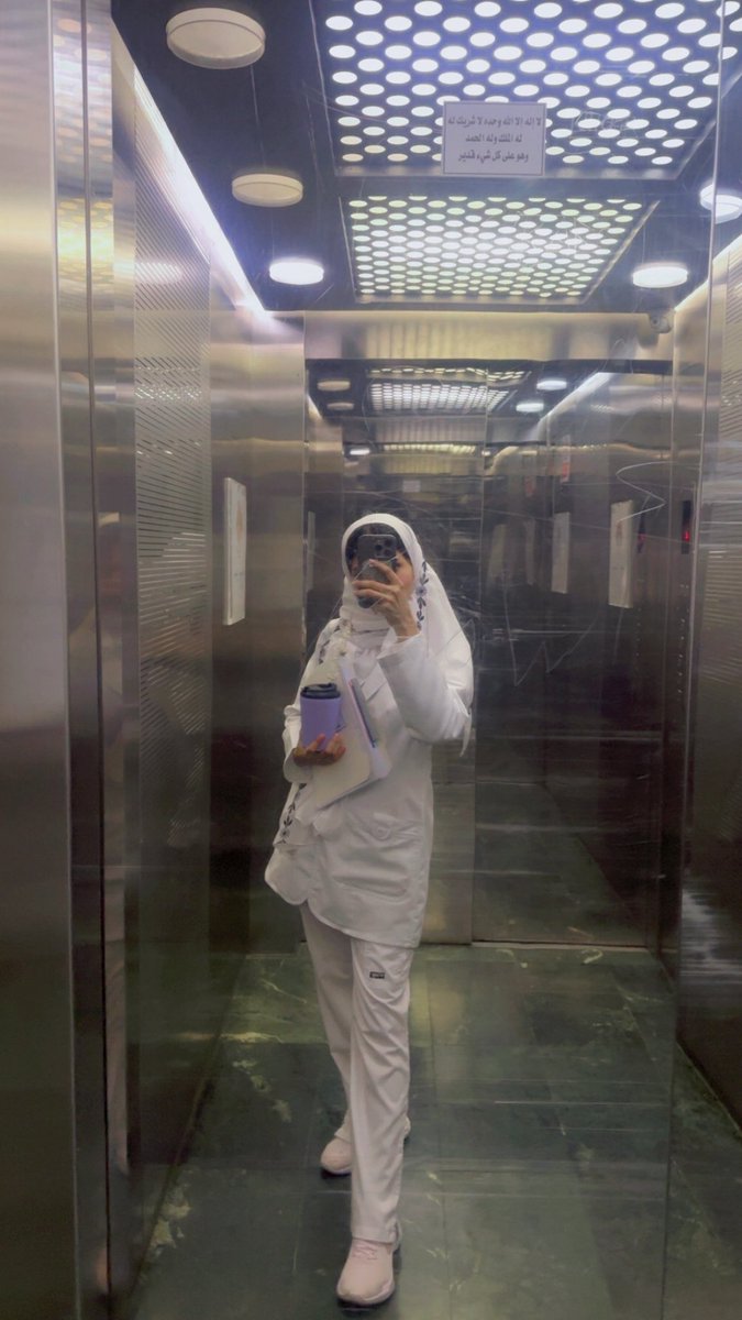 yavvbb's tweet image. Friday shift 🤳🏻