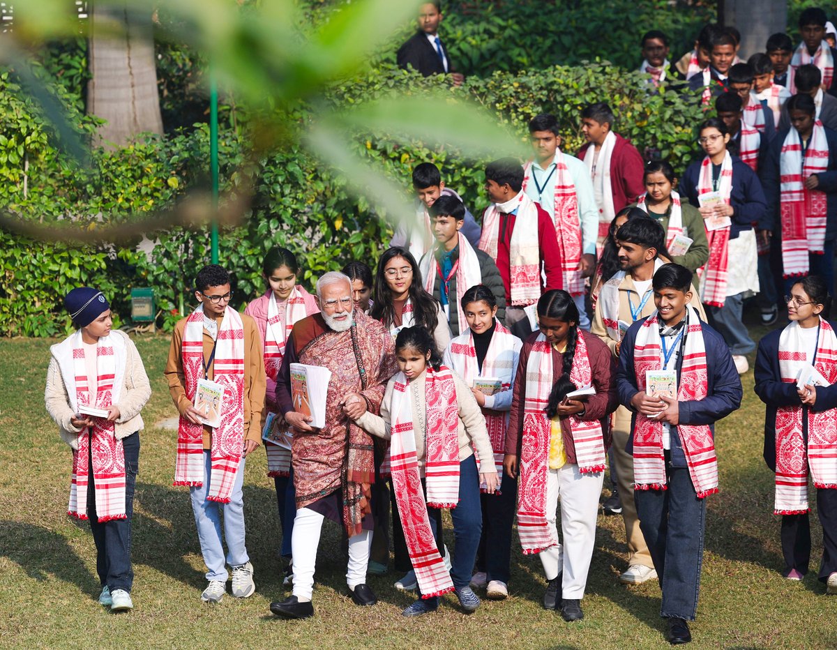 thetheorist_in's tweet photo. #TTPics
PM #NarendraModi interacts with students on Pariksha Pe Charcha 2026 at 7, Lok Kalyan Marg in New Delhi. 

#ParikshaPeCharcha #ParikshaPeCharcha2026 https://t.co/2UsPwxQACP