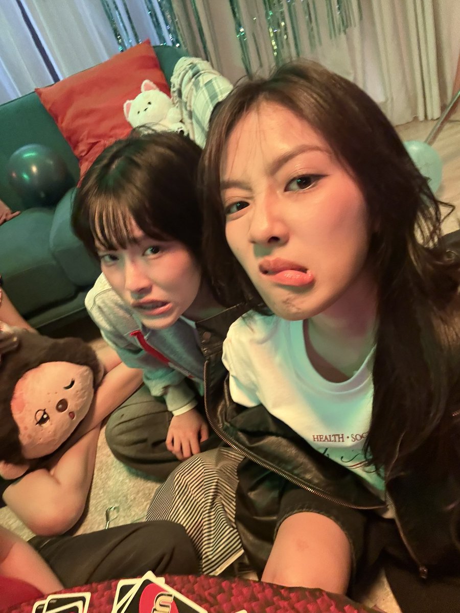 puyy_faii's tweet photo. เราทำหน้าอะไรกันวะ555555 @pigwipa
SHADES Q4 SHOOTING
#SHADESQ4 https://t.co/QlpE0VcAPo