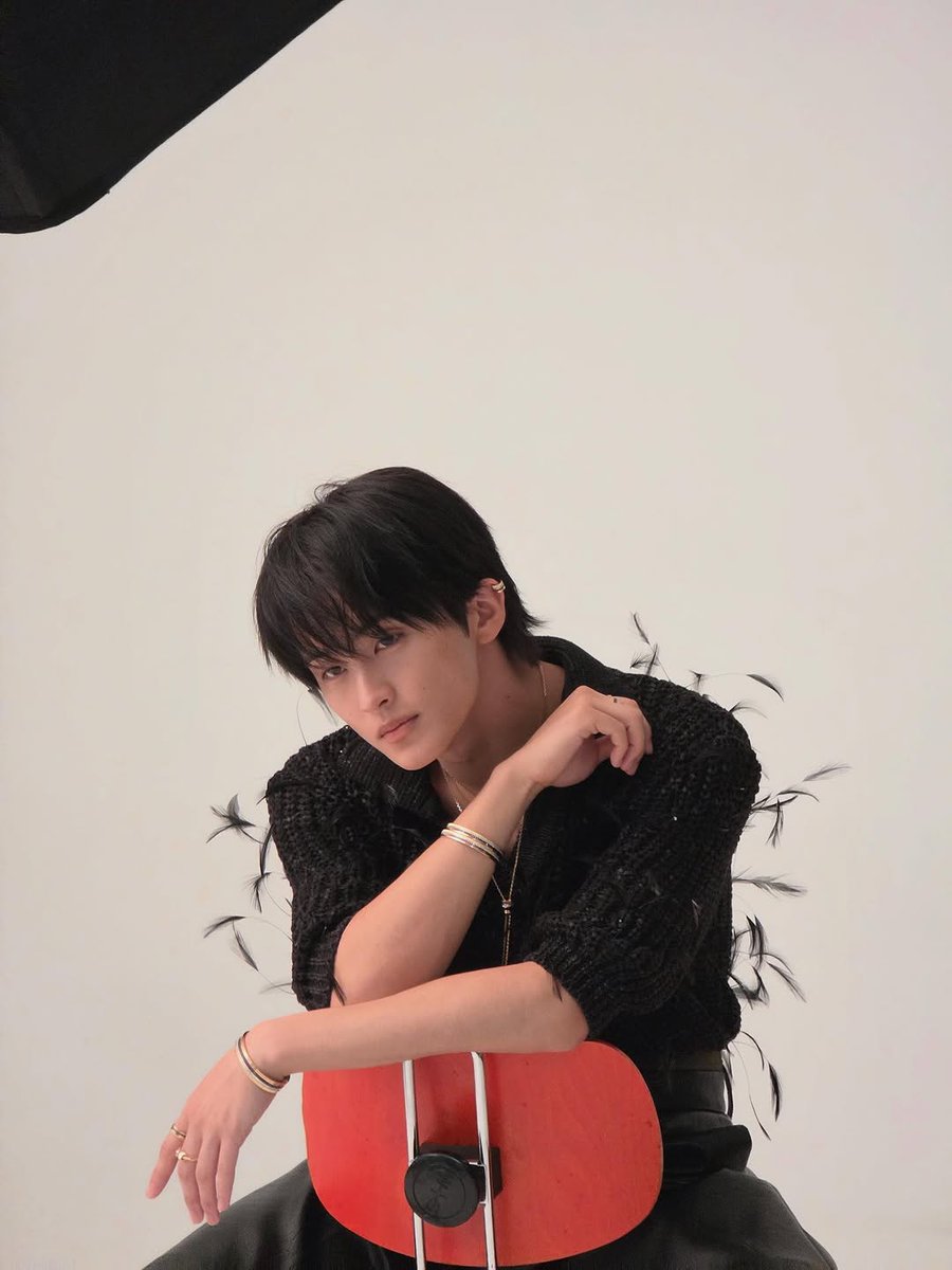 remmarku's tweet image. Even when sitting still, it only took one click, I owned the moment effortlessly.