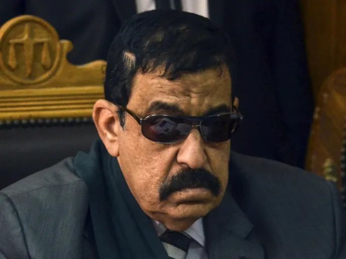 AbdullahElshrif's tweet photo. هلك منذ ساعات محمد ناجي شحاتة، لم يكن المصريون يعرفون اسمه لأن لقبه كان الأبرز (قاضي الإعدامات)،كم قتل بلسانه وكم أحرق من صدور، فاليوم تستوي الرؤوس أم��م عدالة السماء، فاللهم مكنهم منه ولا تكتب عليه رحمة ولا تقبل له توبة وآته من العذاب ضعفين،
الحمدلله على نعمة يوم القيامة https://t.co/BO93s2634r