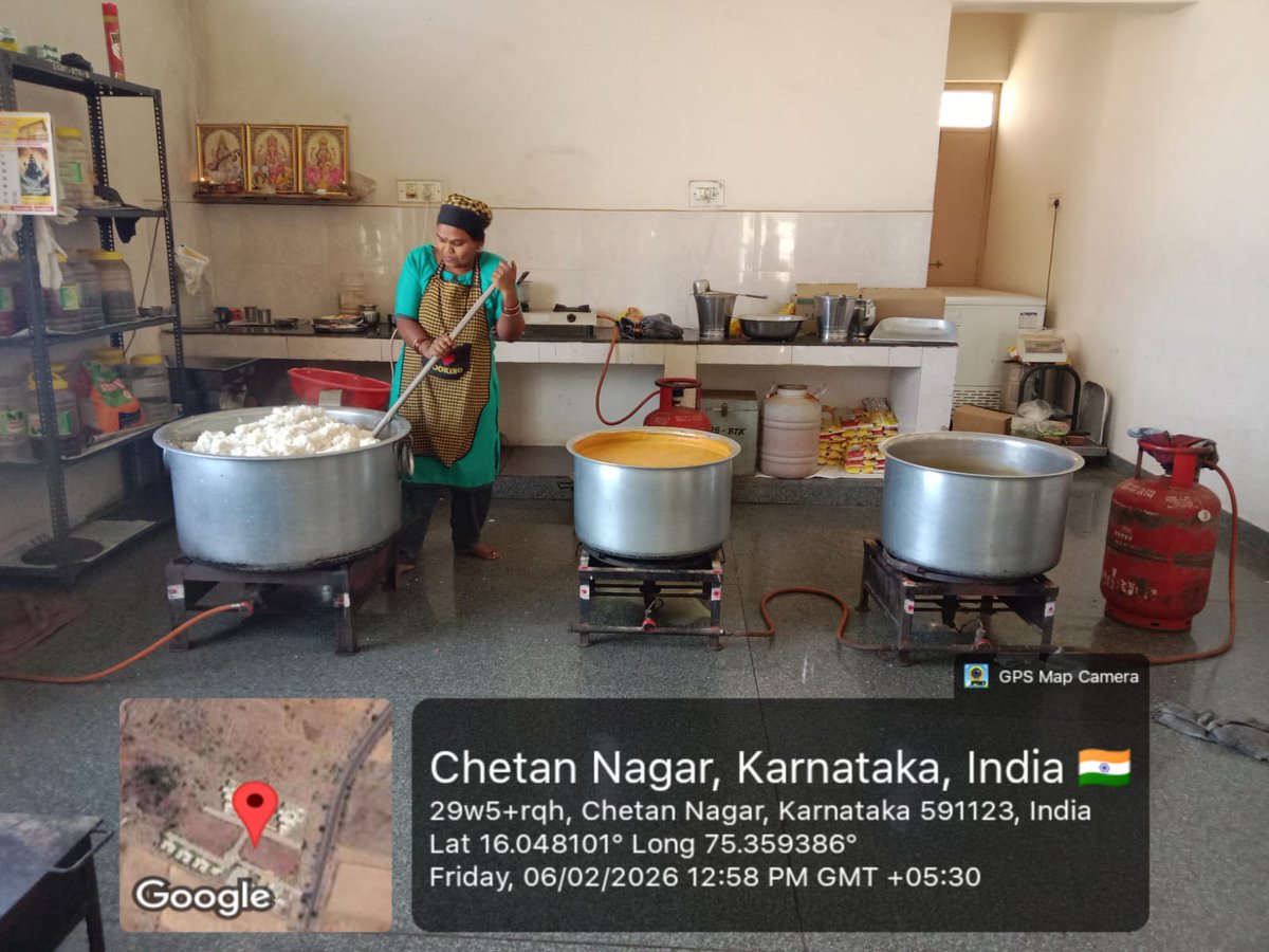 IGRS555's tweet photo. Lunch @CMahadevappa #SocialAudit_SWDMeals #SocialWelfare_Karnataka https://t.co/I1yz3umJSD