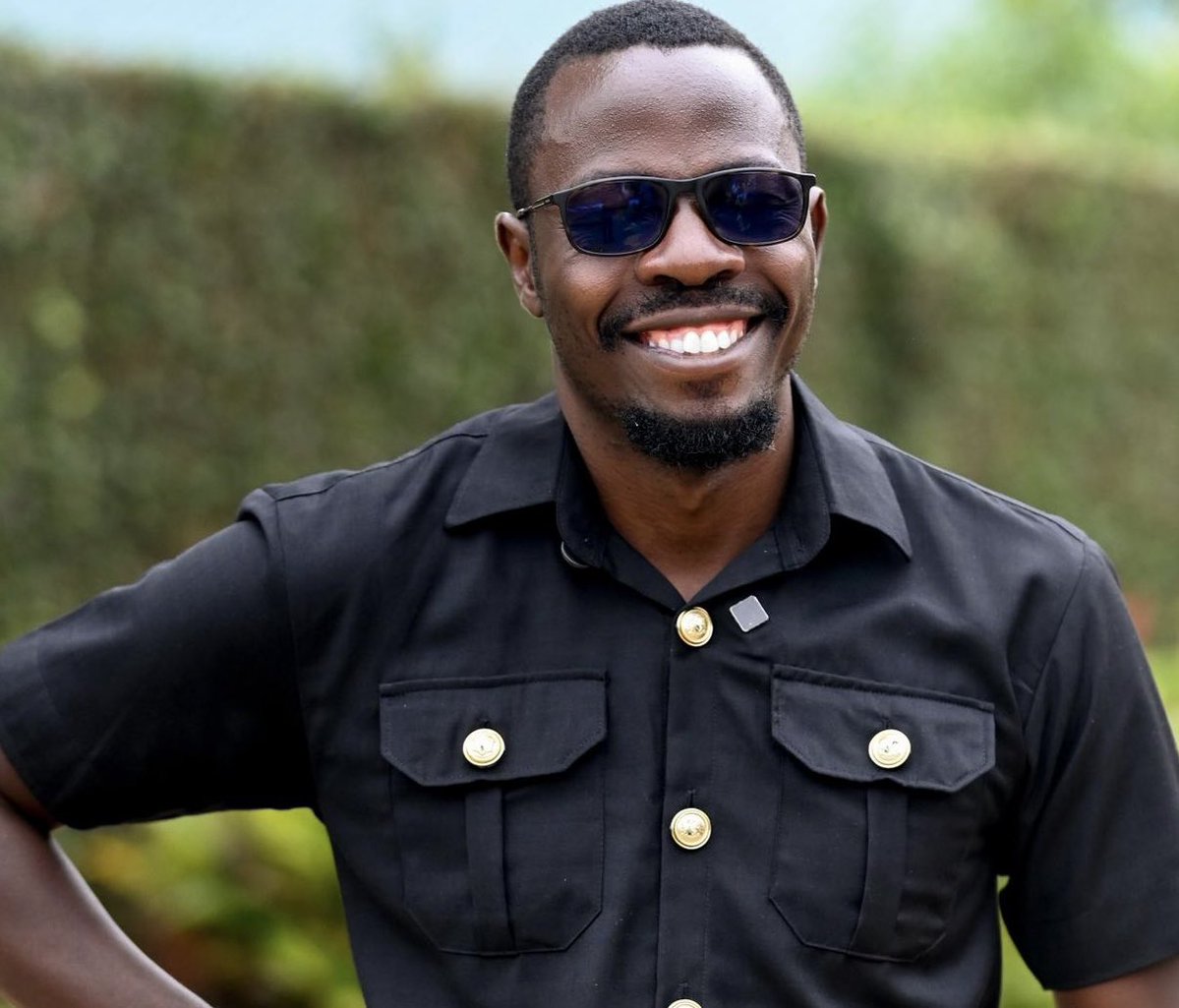 MpozaCox's tweet image. Failed parents are here making noise about Mr. Kuteesa’s allegations. In the first place why did you decide to take your child to that camp?
First, You liked and loved what he does and gives to children. 
Secondly, You couldn’t give proper mentorship to your child and you saw Mr…