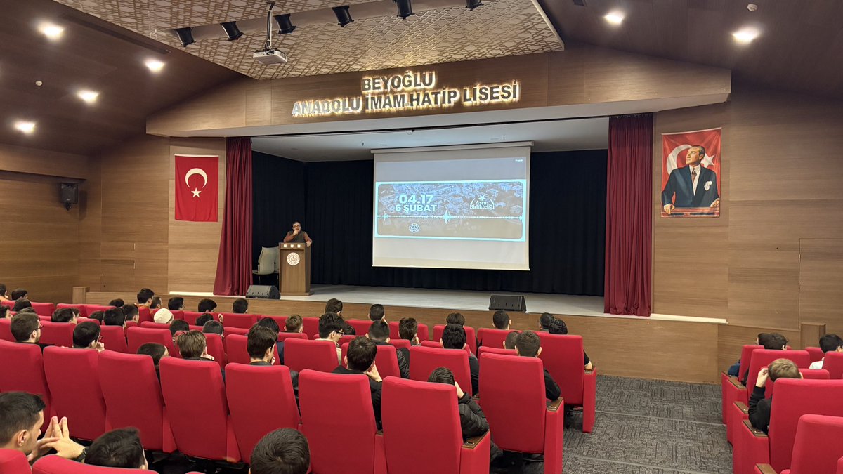 beyogluaihl's tweet photo. 6 Şubat depremlerinin 3. yılında okulumuzda anma programı düzenledik. Sabah derslerimizde Hatm-i Şerif duaları yapıldı, ilk ders öncesi saygı duruşunda bulunuldu ve Bakanlığımızın hazırladığı animasyon filmi izletildi. Kayıplarımızı rahmetle anıyoruz. 🥀 #6Şubat2023 #Unutmadık https://t.co/OhrmgX7zx3