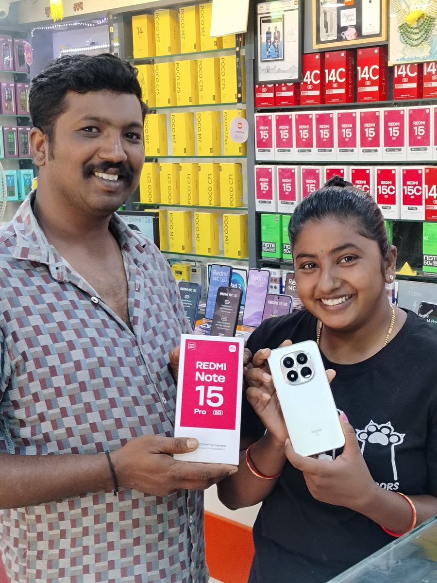 _PramodJain_'s tweet photo. REDMI NOTE 15PRO 🎉
@XFCBengaluru 🫶 @RedmiIndia 
@XiaomiIndia #SreeManishTelecom 
#RedmiNote15Pro 🔥 #HappyMiFan 
#XiaomiTV 
#RedmiNote9
#RedmiNote13ProPlus 
👉 #REDMINote15Pro 🫶 https://t.co/1LLzdXREod