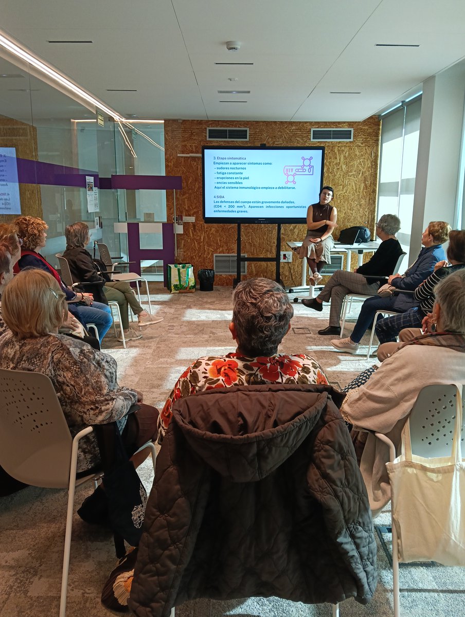 #Tenerife #DíasCompartidos 
Charlas sobre VIH/SIDA con el grupo de mayores "Días Compartidos" de Tenerife

<a href="/FundlaCaixa/">Fundación ”la Caixa”</a> 
<a href="/CajaCanarias/">Fundación CajaCanarias</a> 

#ConvocatoriasSociales 
#FundacionlaCaixa
#ConvocatoriasCanarias