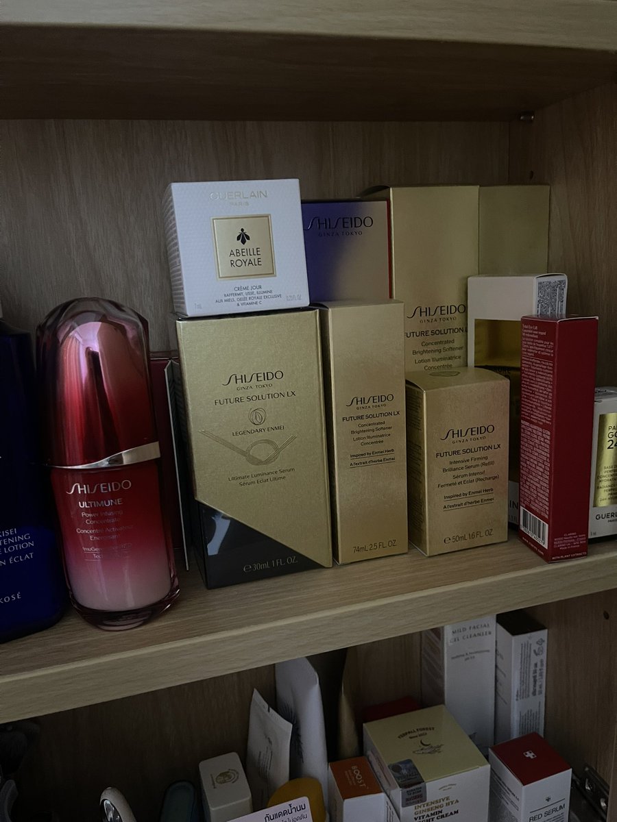 Chabaadbest's tweet image. สาวก Shiseido อย่างชั้นปลื้มปริ่มมาก Ultimune หมดละด้วย ไม่มีตุน ได้จัดแน่ๆ
ของเค้าดี ที่สำคัญพรีเซนเตอร์คนใหม่สวยมาก

#LISAxSHISEIDO