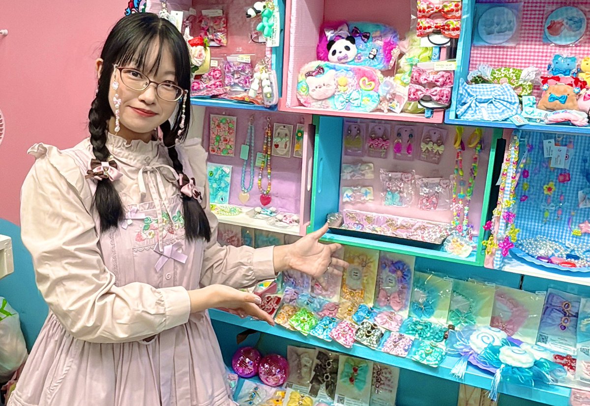 お前もメガネロリィタにならないか？

by中の人