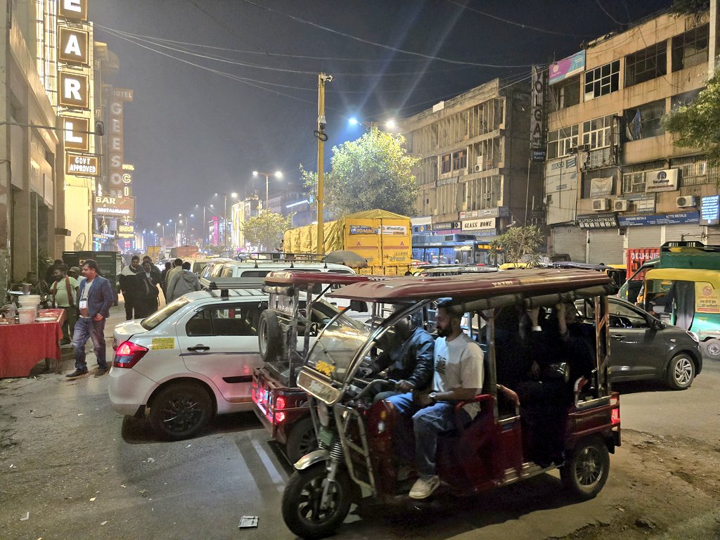 NonstopEurotrip.com 🇺🇦 tweet media