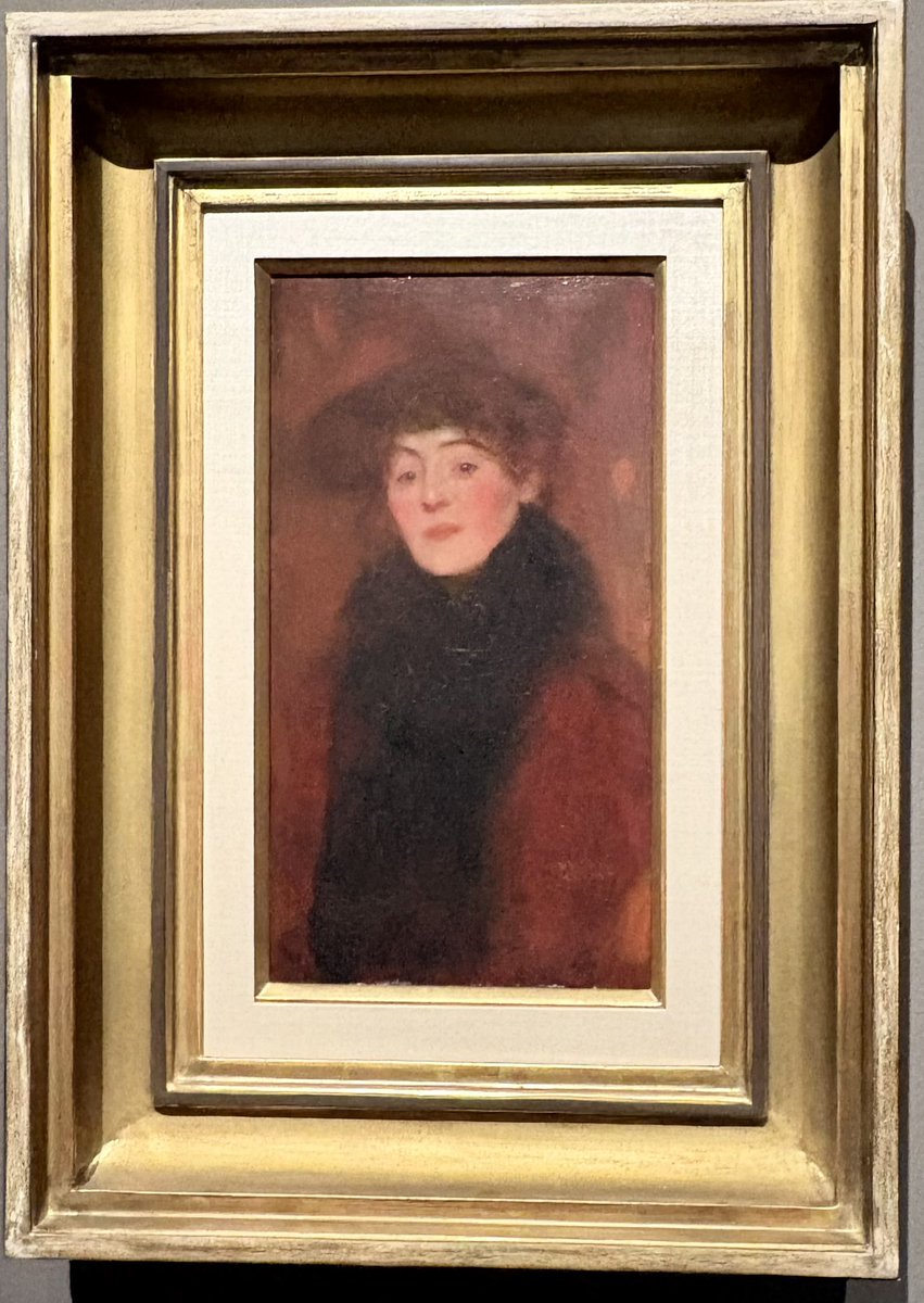 FrankMalfitano's tweet photo. PAINTING OF THE DAY: WOMAN WITH FUR COLLAR, 1897 by #GustavKlimt #painting #AustrianArtist #portrait #1890s #greatartist https://t.co/35dL6Imo4J