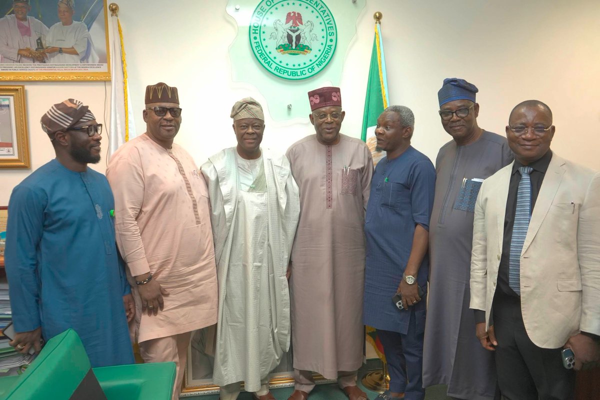 honfaleke's tweet photo. The Minister of Finance and coordinating minister of the Economy, Mr. Wale Edun paid a courtesy visit to my office earlier in the week. https://t.co/ffsy9DoXoh