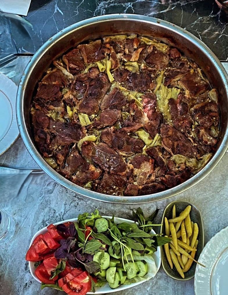 KaymakamlikPalu's tweet photo. İlçemize hayırlı olsun.
Yukarı Fırat Bölgesi’nin önemli lezzetlerinden Palu Tava, Kaymakamlığımızın girişimleriyle 21.01.2026 itibarıyla Türk Patent ve Marka Kurumu tarafından coğrafi işaret tescili almıştır
Bu değerli kazanımın turizm ve gastronomimize katkı sunmasını diliyoruz. https://t.co/A3mZkOXEMK