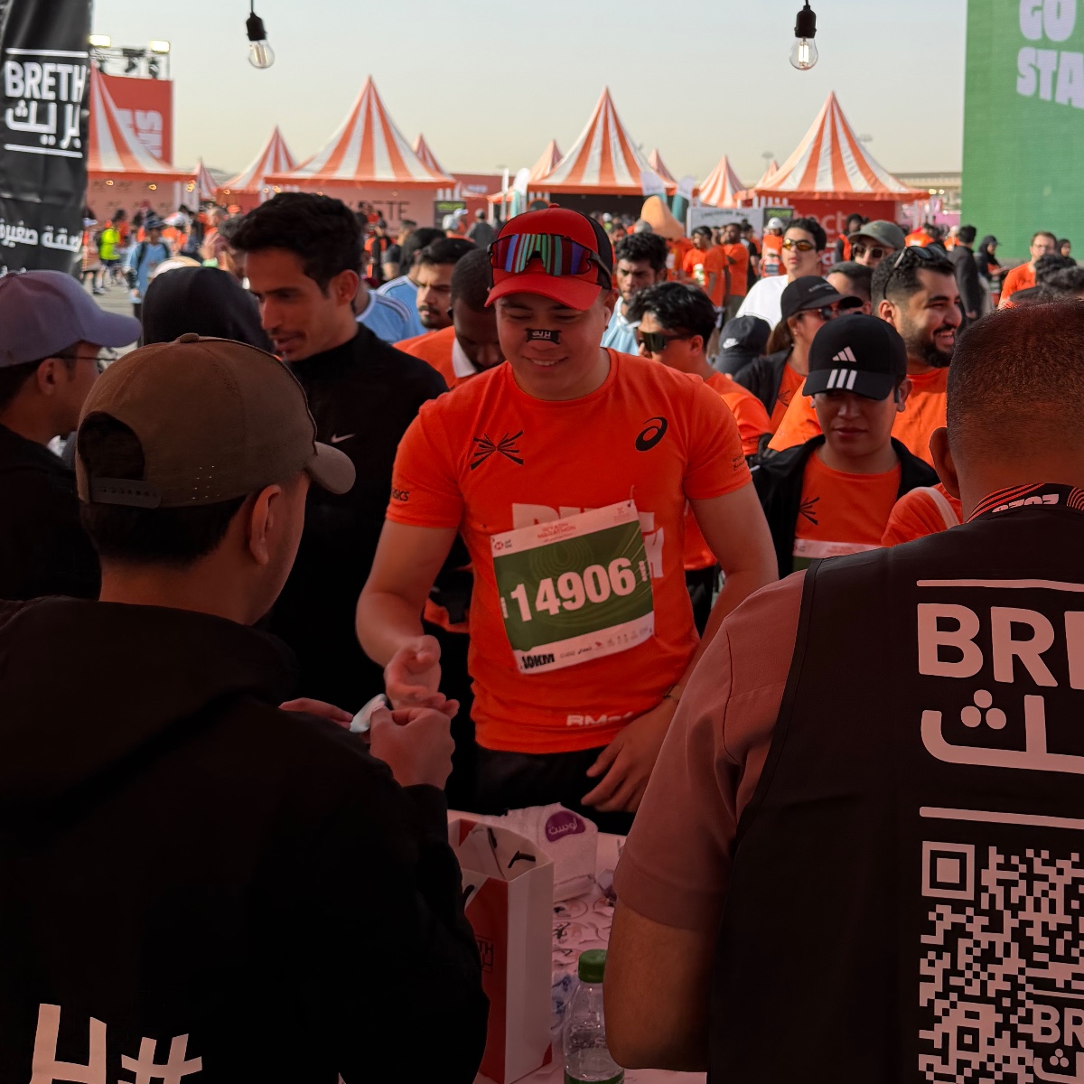 Brethstore's tweet photo. سعدنا في #بريث بالمشاركة في #ِماراثون_الرياض. نتقدم بالشكر لكل من زار جناحنا وشاركنا تجربته، كما نثمّن جهود المنظمين في إنجاح هذا الحدث. وخلال مشاركتنا تم توزيع أكثر من ٤٠ ألف شريط للأنف على المشاركين لتعزيز التنفس اثناء الجري. ونتقدم بخالص الشكر لصاحب السمو الملكي الأمير خالد بن الوليد رئيس الاتحاد السعودي حفظه الله ورعاه للرياضة للجميع على دعمه المستمر.
@KhaledAlwaleed
@SportsforAll_sa
@Saudi_SFA