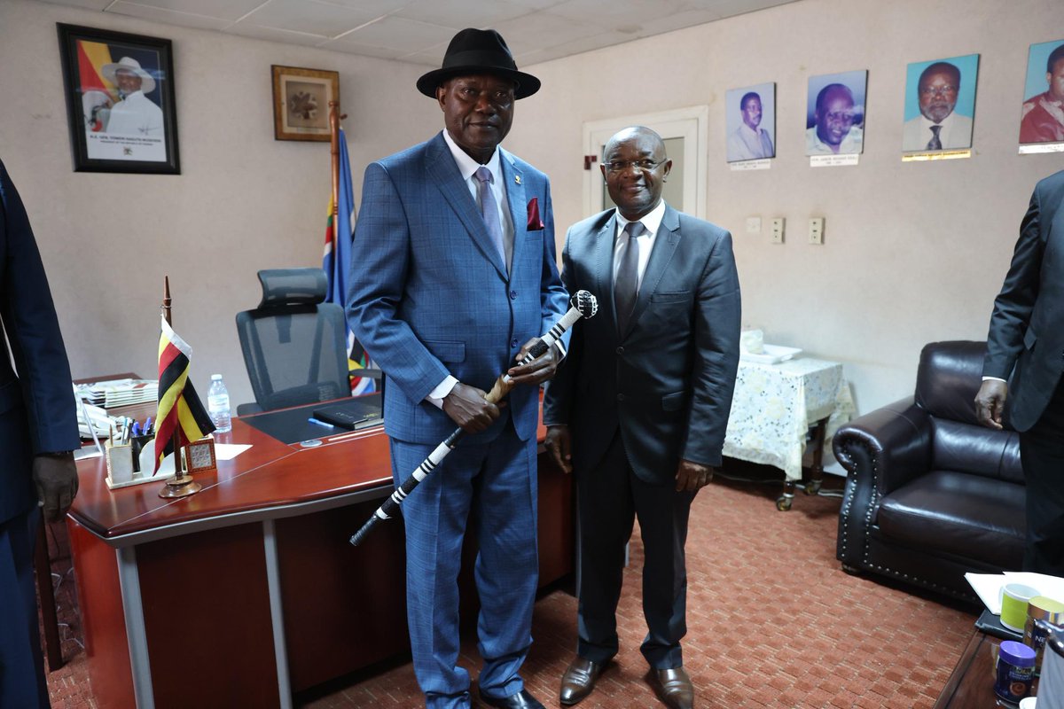 Raphael Magyezi tweet media