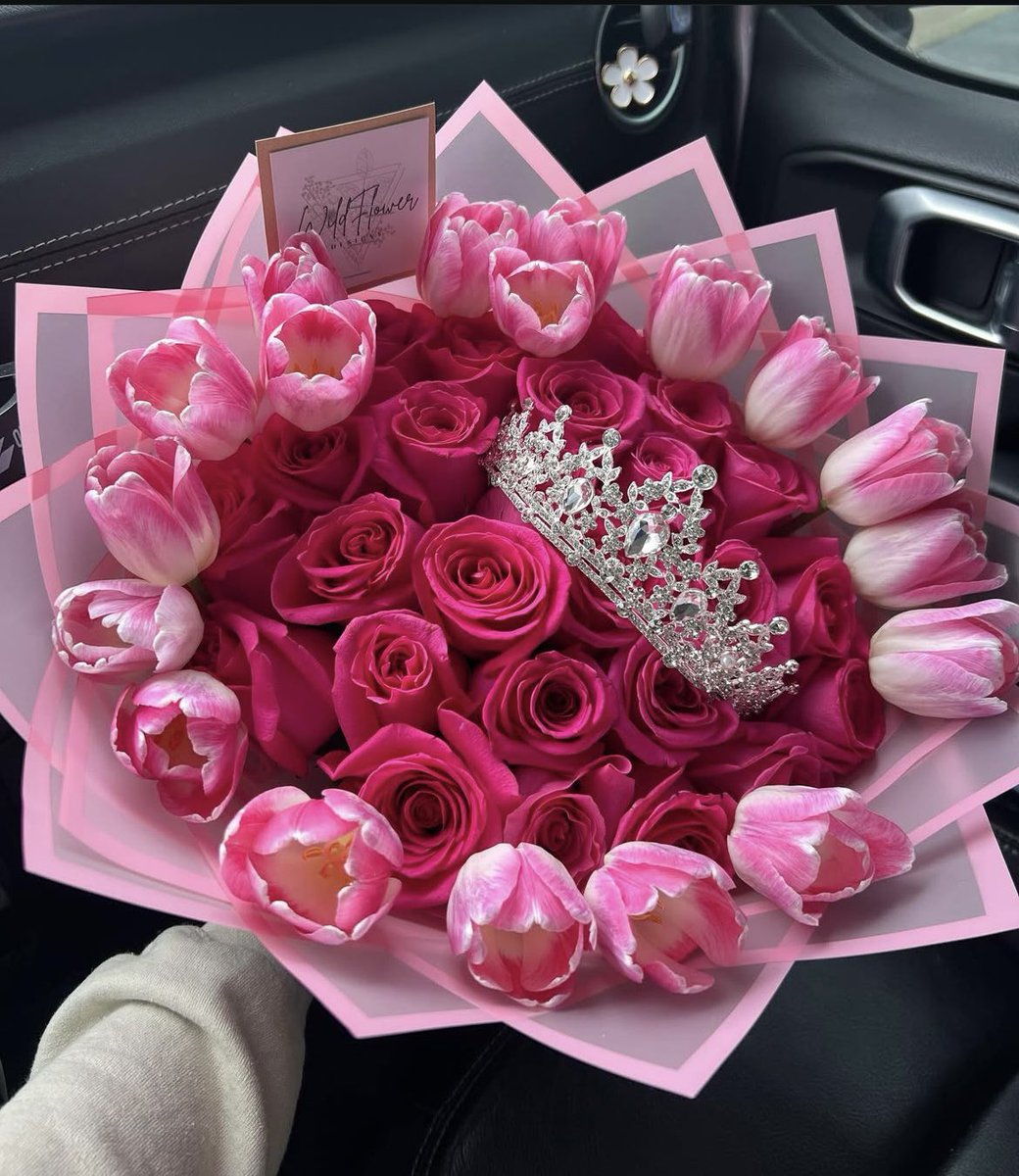 💞 Token of Love 💞

To <a href="/iyrssweetheart/">𝑨𝒏𝒅𝒓𝒆𝒂 𝑺𝒂𝒍𝒗𝒂𝒕𝒐𝒓𝒆🥀(SlowHere)</a>

Happy birthday week to an amazing friend! xoxo

~ Hermione
<a href="/MagicalReject/">granger</a>