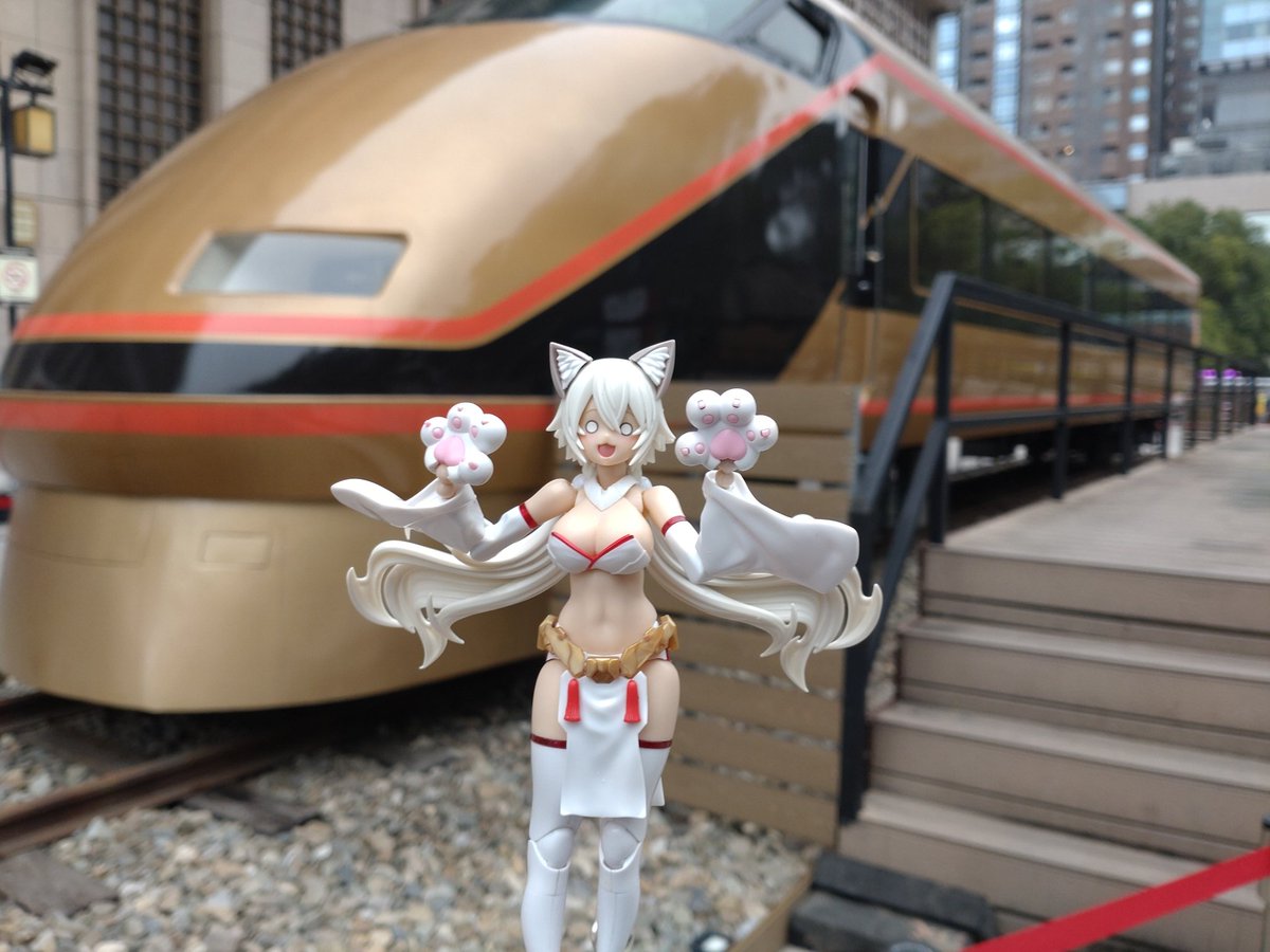 code_kaguya's tweet image. 台北駅の100系列車(*´∀｀)