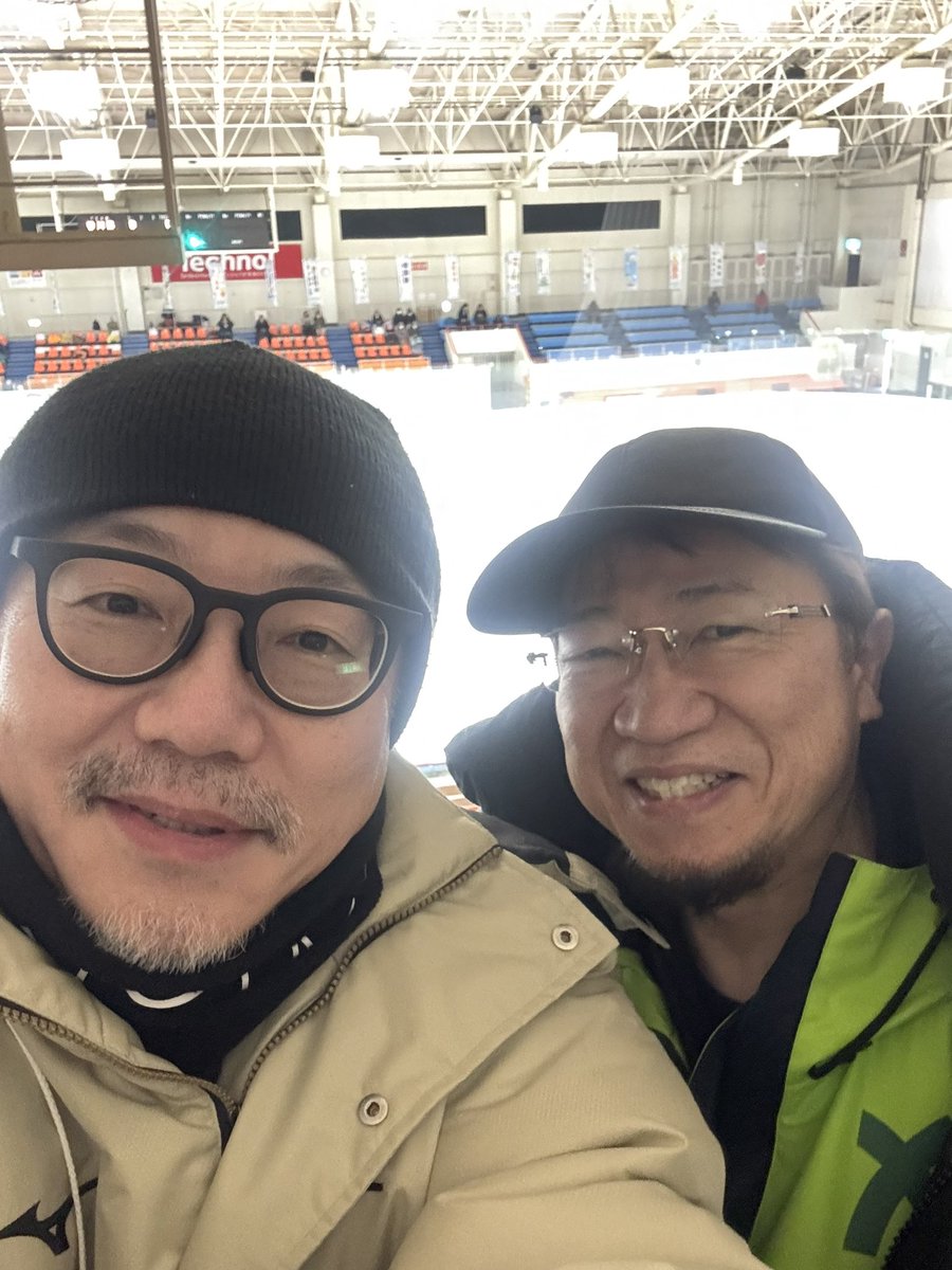 「青の煌めきあおもり国スポ2026」2/6
アイスホッケー競技・スピードスケート競技
スピードスケート北海道選手団。
500m少年男女優勝🏆
少年女子は大会新🏆
少年男子は１位２位独占🥇🥈

アイスホッケー成年男子は準々決勝快勝🏒対戦相手の香川県帯同医は宮武慎Dr（三条整形外科）。
明日は準決勝🏒