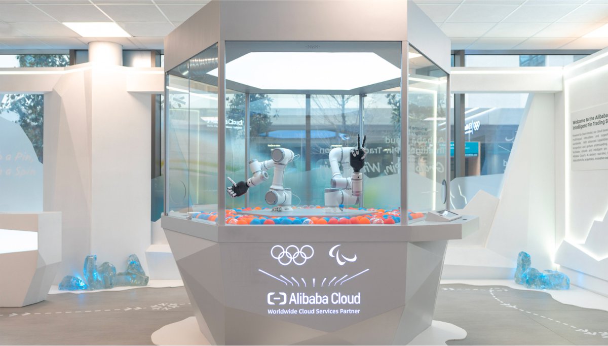dexrobotchannel's tweet photo. AI meets tradition at the 2026 Milan-Cortina Winter Olympic Village. 🤖🎖️
The new AI-driven Pin Trading turns collecting into an immersive, high-tech experience. A fresh way to connect with the Games.
Photo credit: @XHNews @alibaba_cloud 
#OlympicWinterGames #PinTrading #milano2026 #TechInnovation