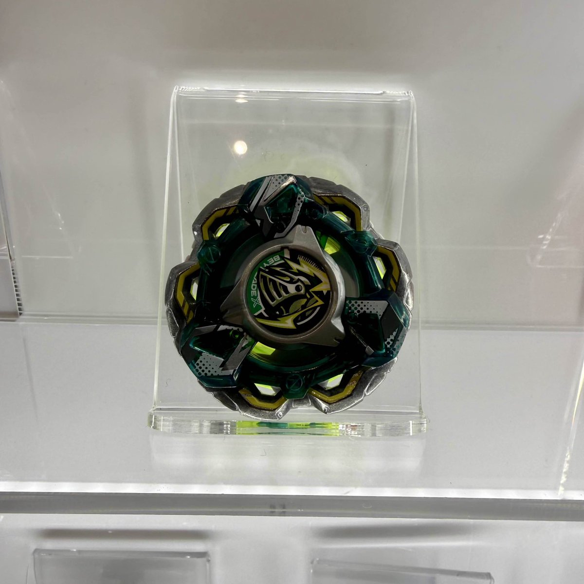 BEYBLADE BAR TOKYO」では 「X-TREME CUP GP 2026 TEAM BATTLE」で発表