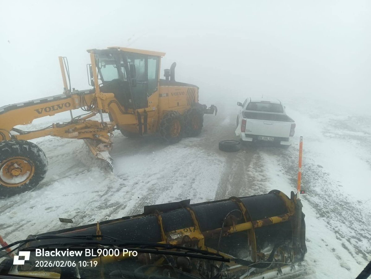 Ankara Elmadağ SSY İstasyonu nöbet değişim aracının gidiş esnasında kaza yaptığı haberini üzüntüyle almış bulunmaktayız. Yaralı şoför arkadaşımıza ve hafif yaralanan meslektaşlarımıza geçmiş olsun dileklerimizi iletir, acil şifalar dileriz.