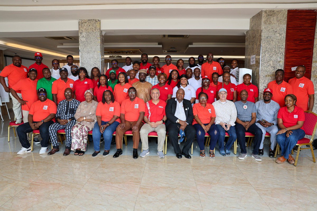 AwanGhulamMuha1's tweet photo. For 2.5 days, we took a committed look at @ifrc’s Renewal 3.0, NSIF, &amp; Way of Working, which are shaping a more agile humanitarian response. 
The outcome is clear: renewed focus, domestic financial sustainability, stronger systems, &amp; unwavering support to volunteers on frontlines https://t.co/HPV8DxHiLS