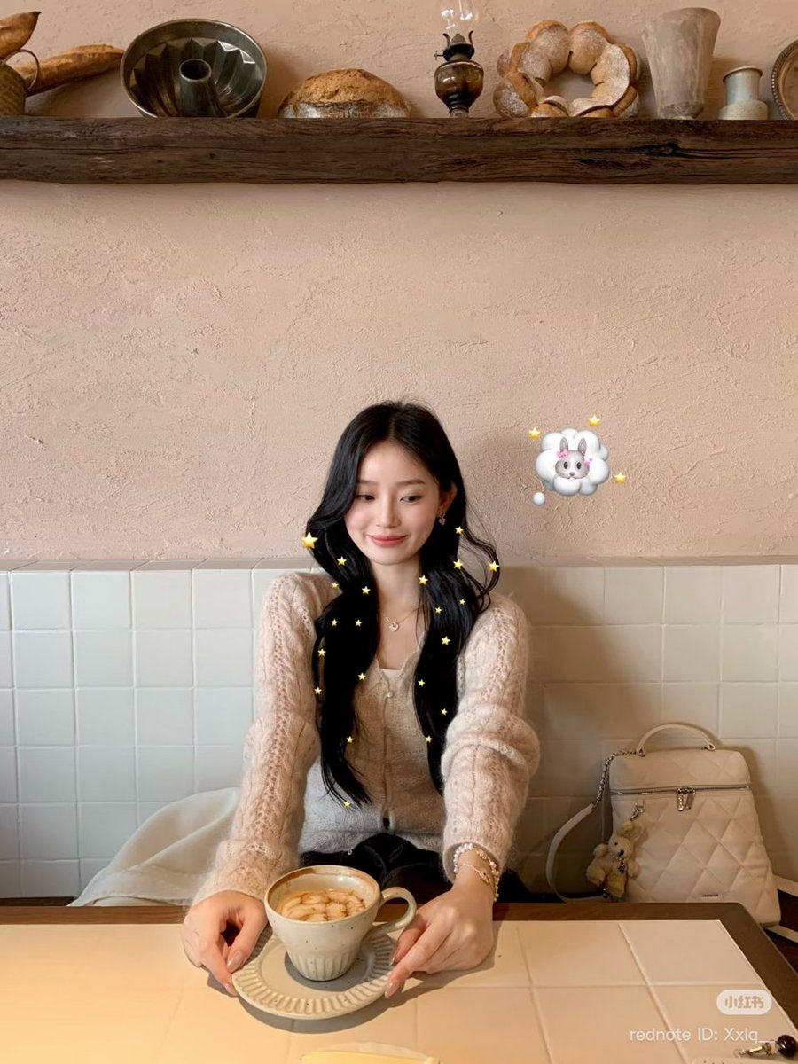 REDで見つけた、絵文字フォト可愛すぎて共有案件🎀