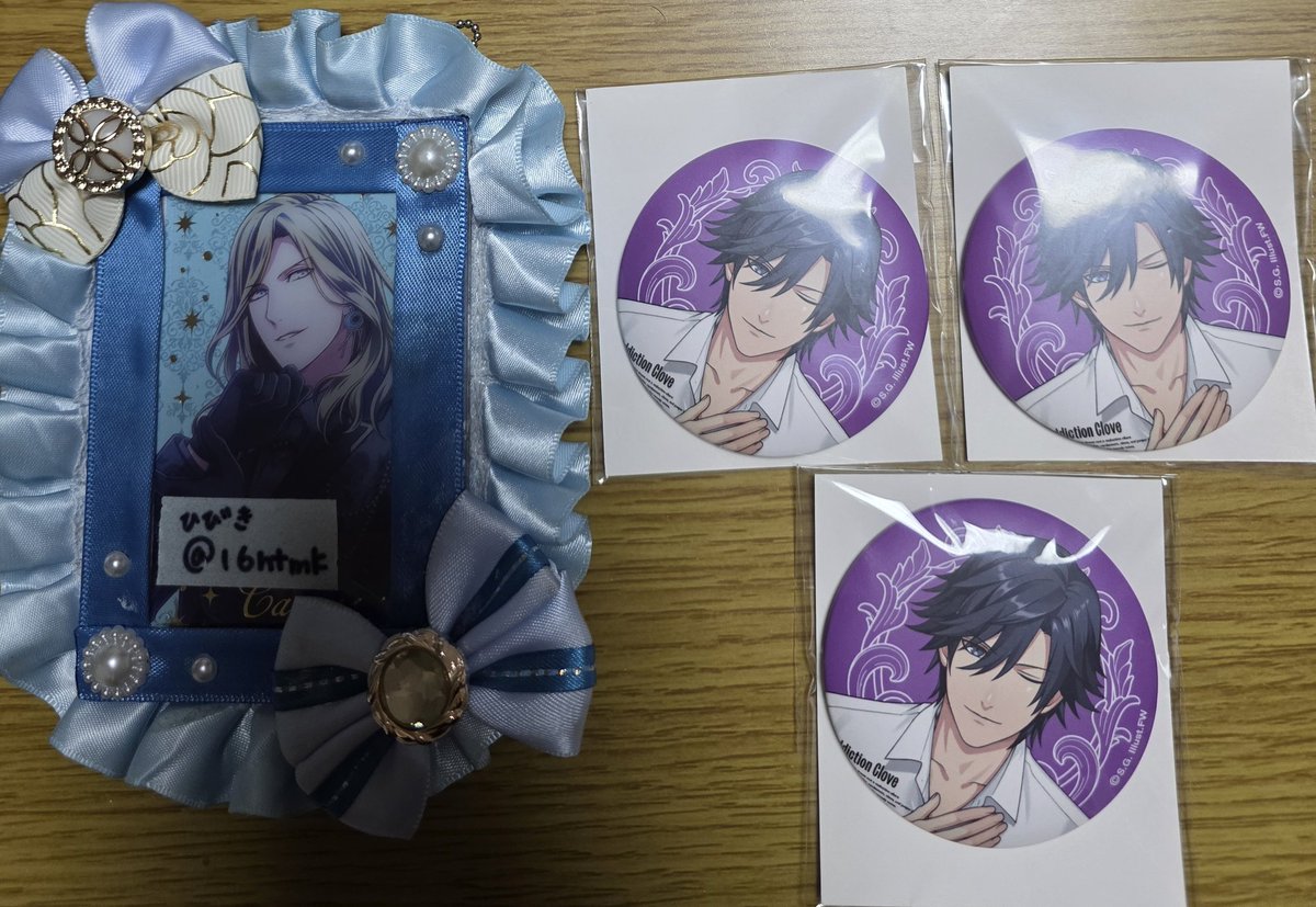 16htmk's tweet image. 【交換 譲渡】うたプリ グラショ 缶バッジ FP 

譲:那月 翔 セシル 藍 トキヤ
求:定価+送料 ＞ 同異種 カミュ レン 瑛一 瑛二

✧︎カミュ以外は友人分

お気軽にお声掛けください！