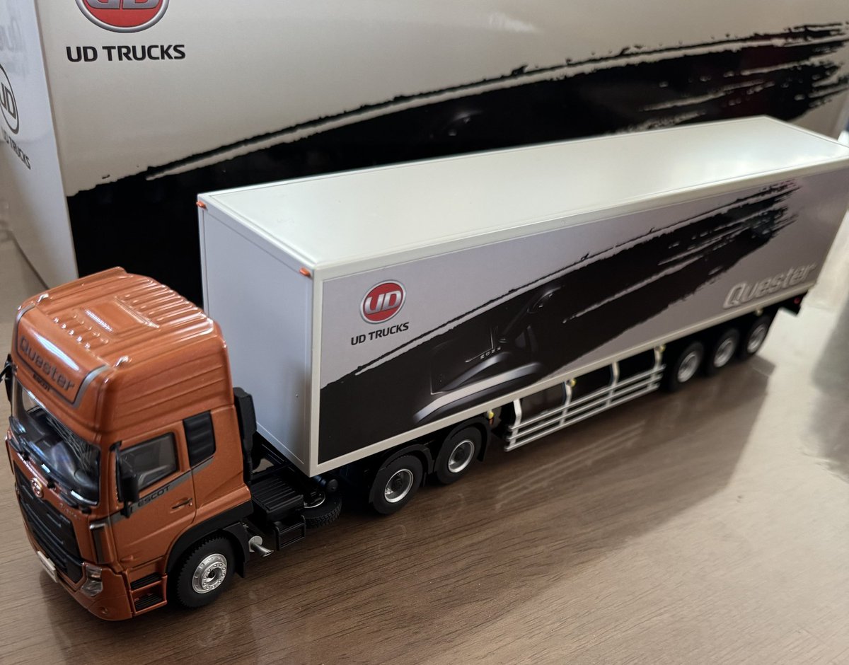 Instagramにて、UD Trucks（@udtrucksjp）様、創立90周年プレゼント