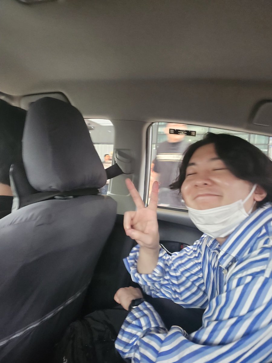 サブみん tweet media