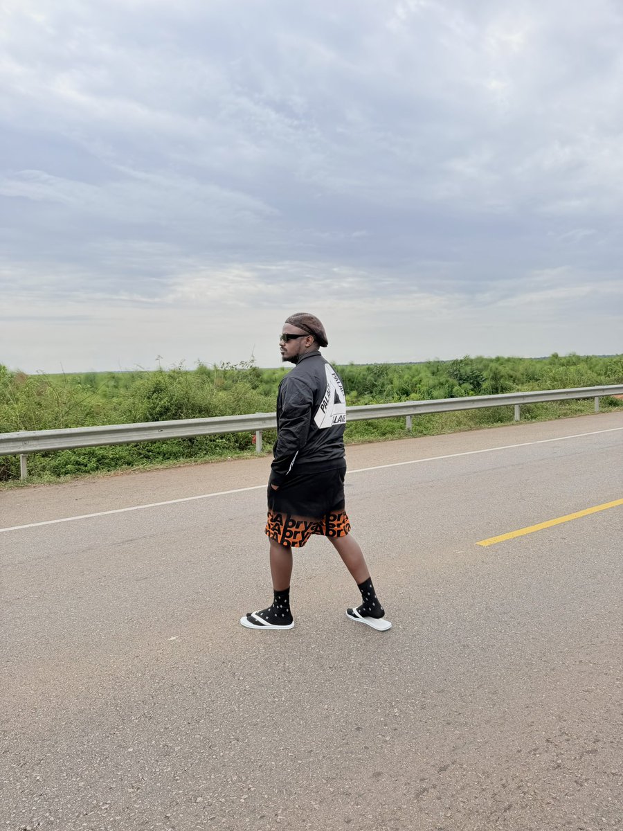 Sir YKEE BENDA tweet media