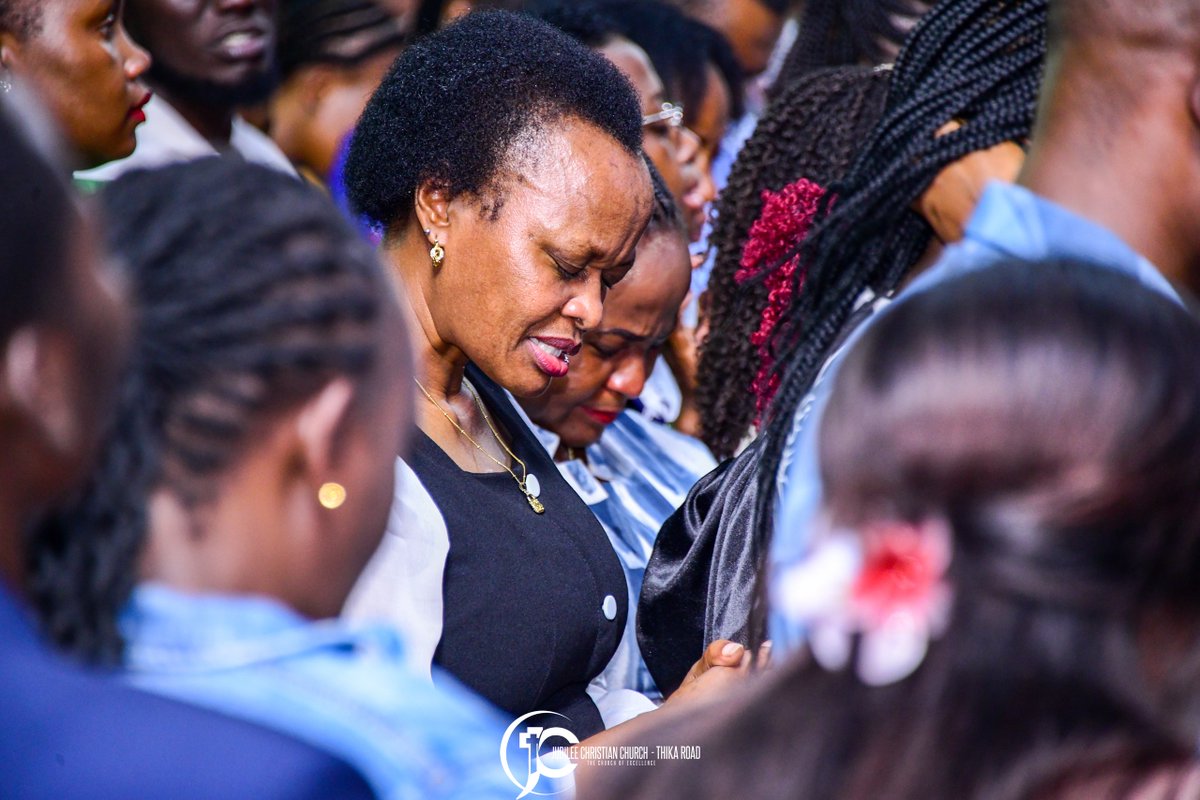 prmorrisgacheru's tweet image. Be the kind of person who asks God and sees no immediate results yet persists anyway—going back again and again until His timing aligns with your faith. Knocking till the doors are open.

#Fulfilment
#WePreachChrist