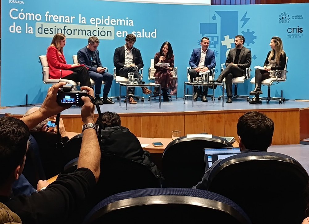 itato's tweet image. Todas las semanas los verificadores de información en Salud han de desmontar  informaciones falsas que generan expectativas irreales y anuncian falsos medicamentos o tratamientos vinculadas al cáncer, la Salud mental, las vacunas. Necesitamos mejorar la alfabetización sanitario y…