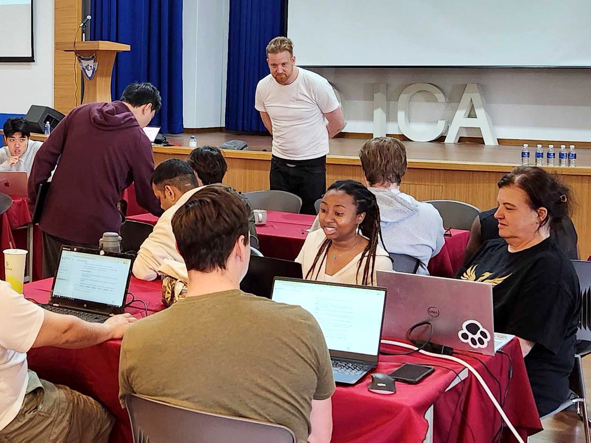 TopSchool.ai tweet media